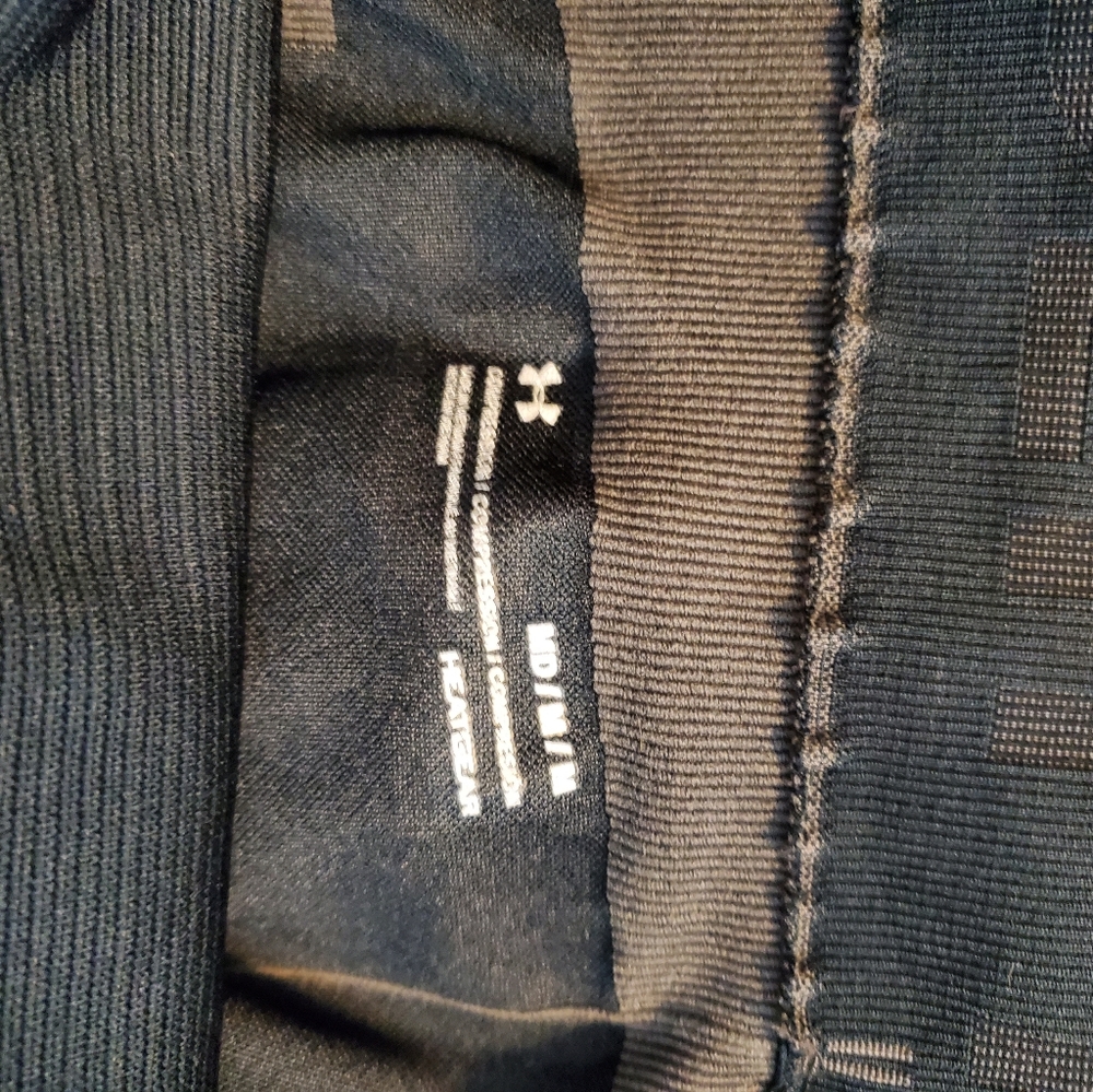 Under Armour Compression Capri Leggings